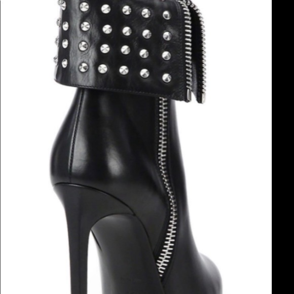 Saint Laurent Black leather fold over studded boot - Picture 2 of 4
